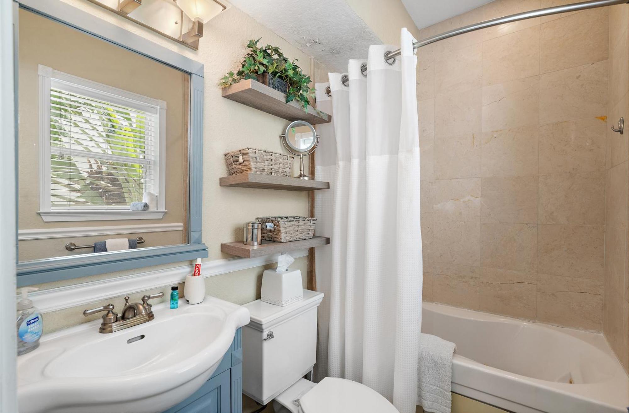 Retro Retreat In Dtsp - Explore The Downtown Area Sint-Petersburg Buitenkant foto